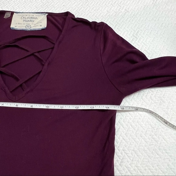 california Moonrise Burgundy Bodysuit Criss-cross Neckline Size S - Picture 7 of 8